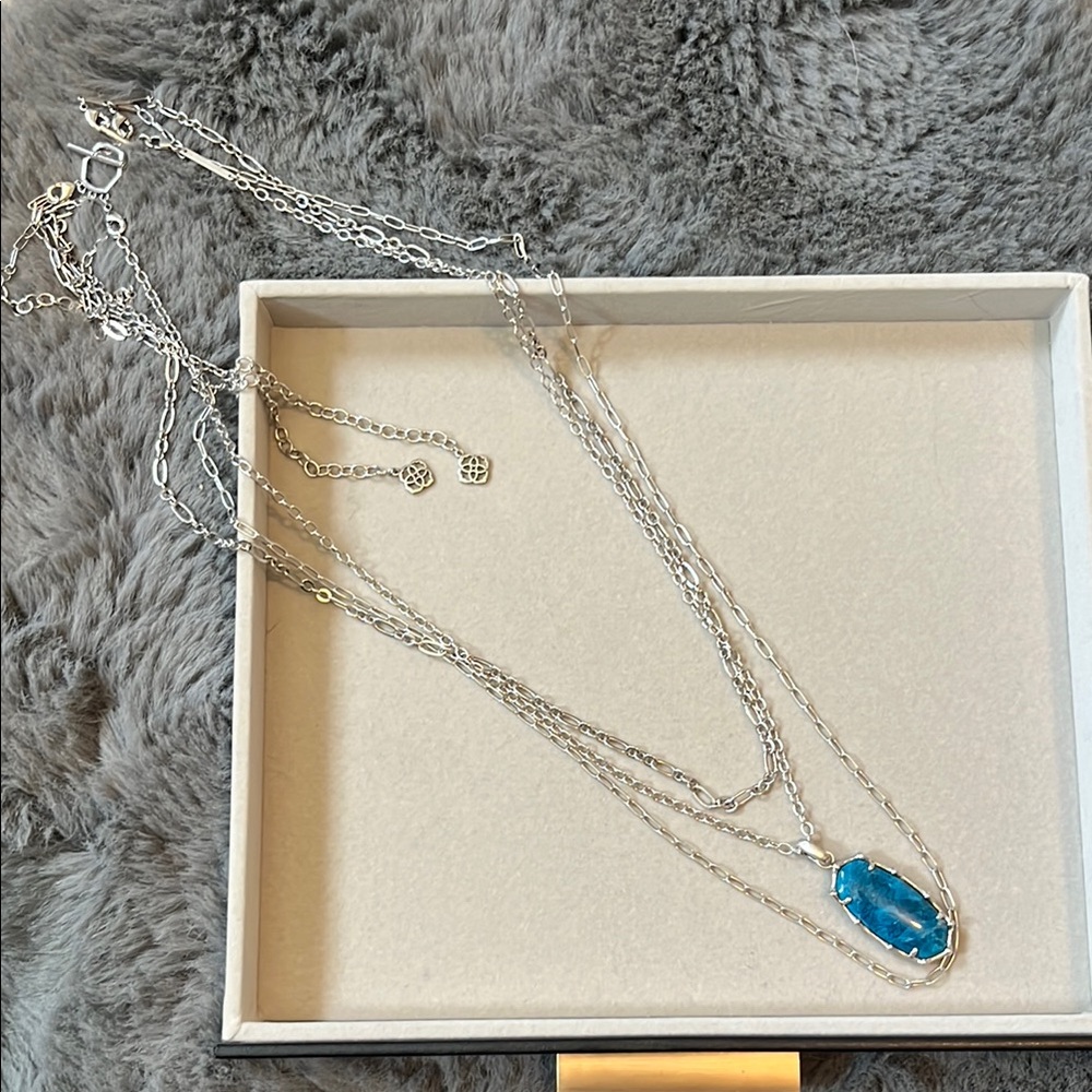 Elle Vintage Silver Bamboo Frame Triple Strand Necklace